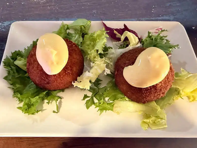 Sobre nosotros 6 Croquetas de puchero